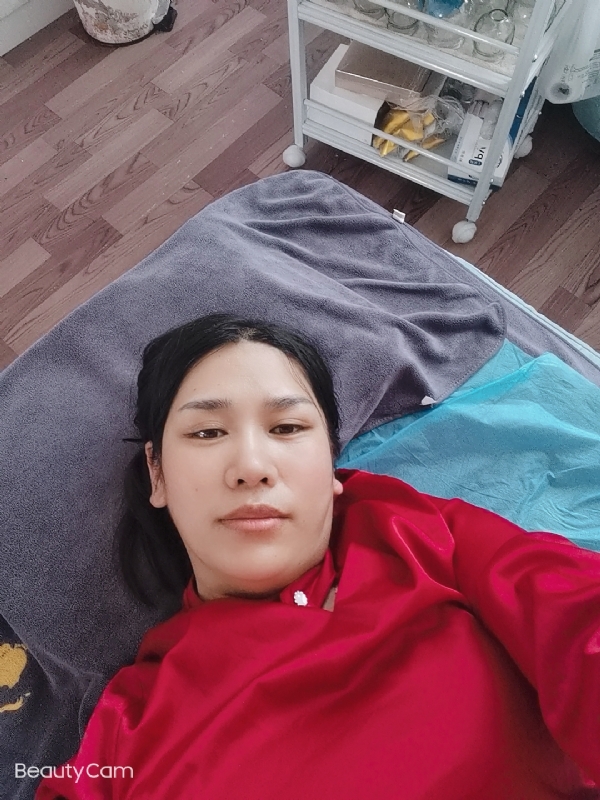 枫叶的第一张照片--烟台相亲服务中心