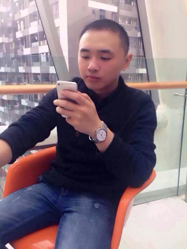 一个人的第一张照片--烟台相亲服务中心