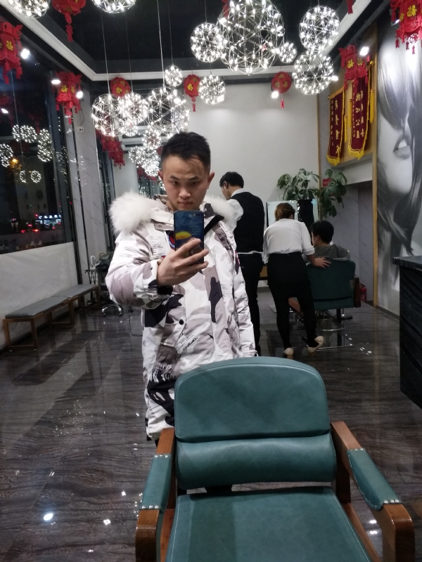 简单的第一张照片--烟台相亲服务中心