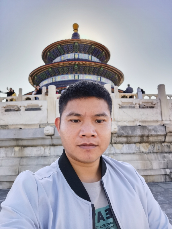 灵风的第一张照片--烟台相亲服务中心