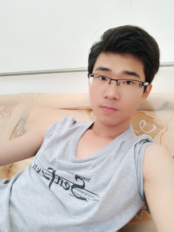南国大帝的第一张照片--烟台相亲服务中心
