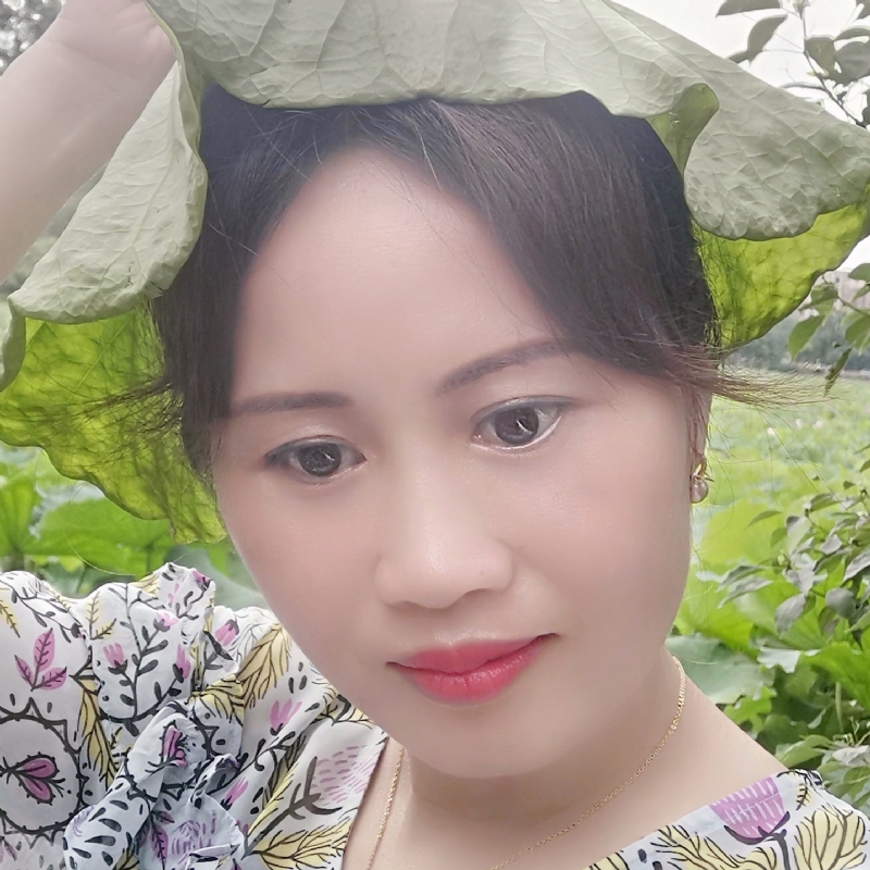 花开半夏的第一张照片--烟台相亲服务中心