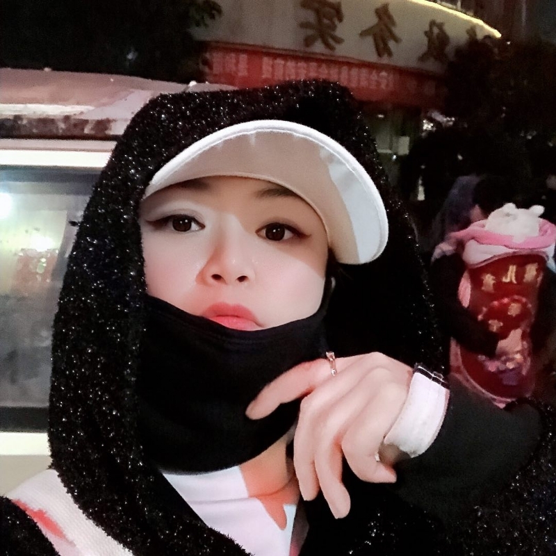 唯我独尊的第四张照片--烟台相亲服务中心
