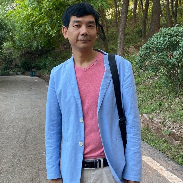 勇哥的第一张照片--烟台相亲服务中心