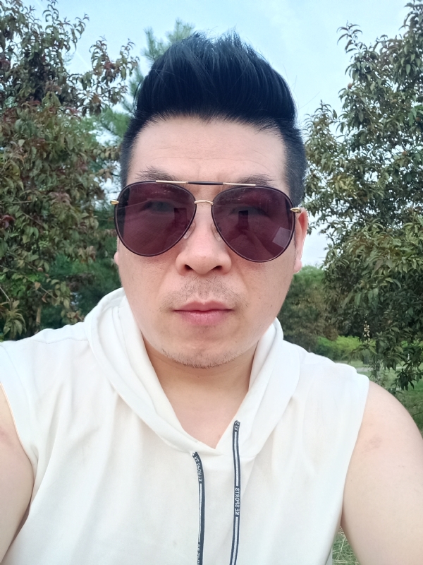 等风来的第二张照片--烟台相亲服务中心