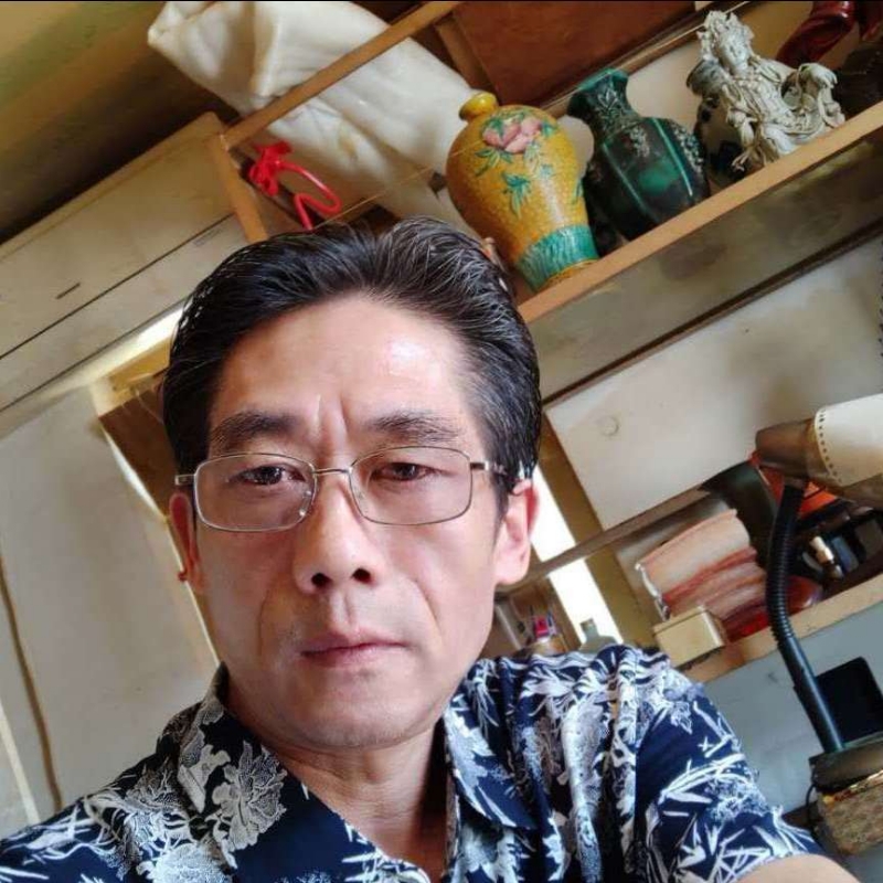 没有爱情也要飞渡一生的第一张照片--烟台相亲服务中心