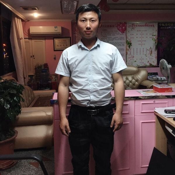 健华的第一张照片--烟台相亲服务中心