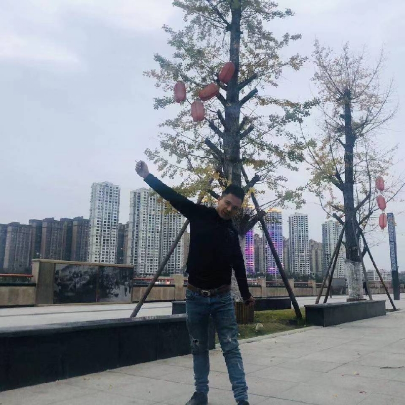 空空的房间的第一张照片--烟台相亲服务中心