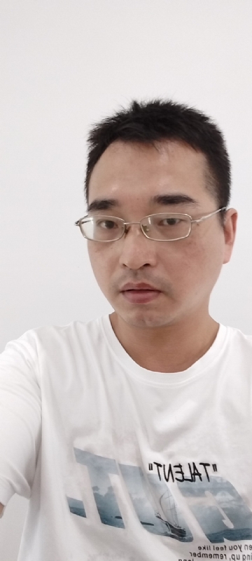 辉哥的第四张照片--烟台相亲服务中心