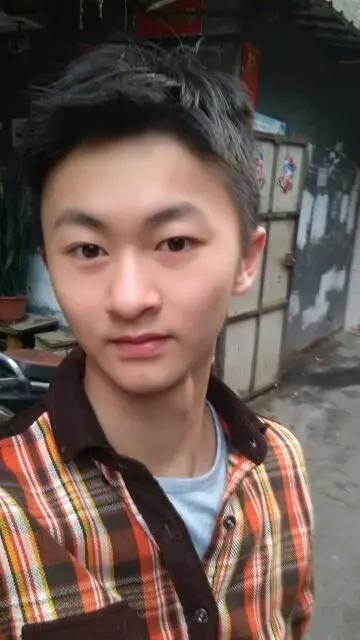 才不会的第一张照片--烟台相亲服务中心