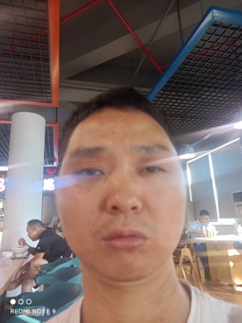 专情、互爱的第二张照片--烟台相亲服务中心