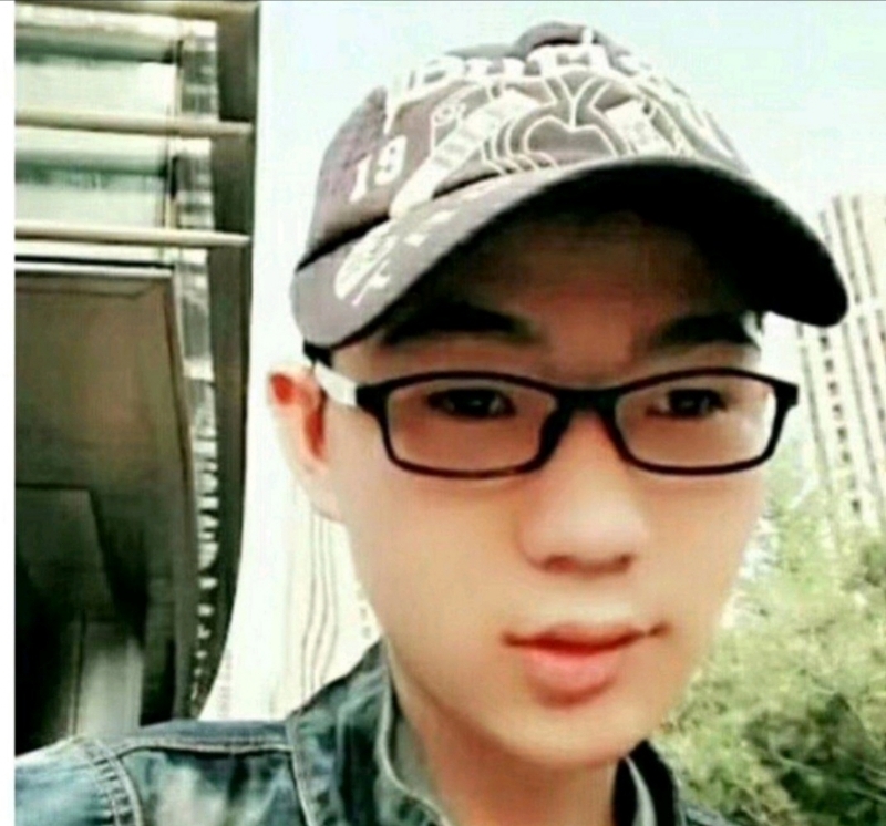 小霪虫的第三张照片--烟台相亲服务中心
