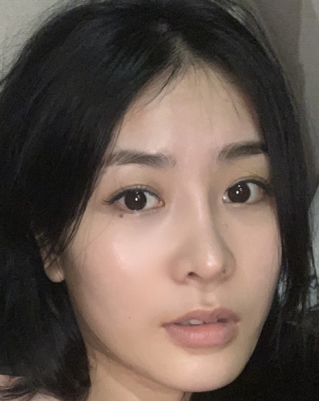 vivian的第二张照片--烟台相亲服务中心