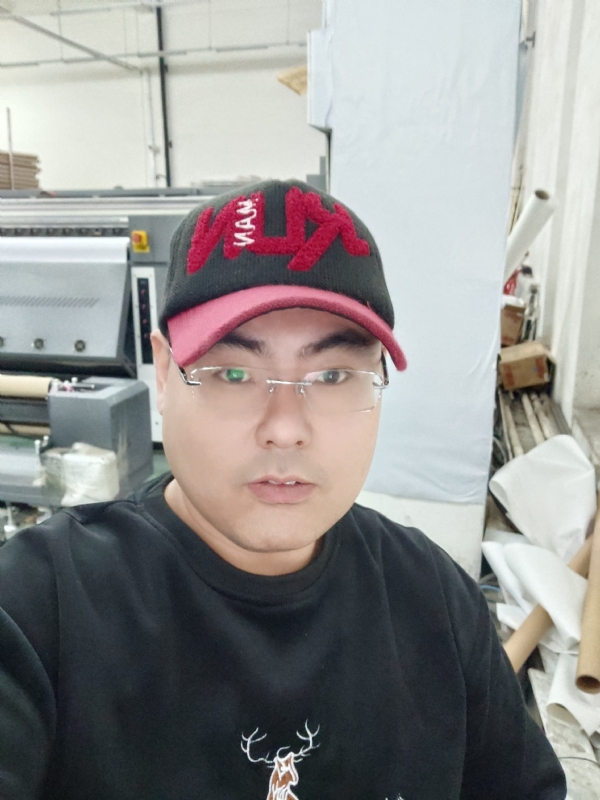 胖子的第一张照片--烟台相亲服务中心