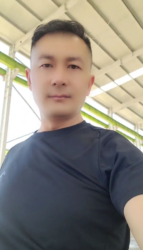 ZHANGHAO的第一张照片--烟台相亲服务中心