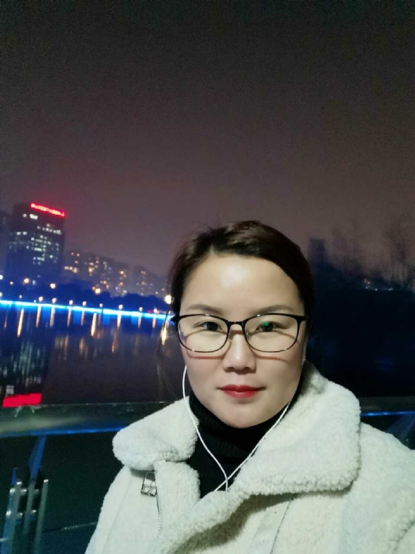小英的第一张照片--烟台相亲服务中心