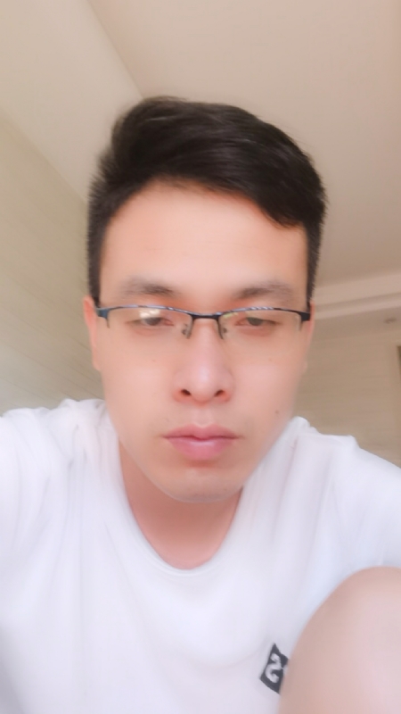 携一人白首的第一张照片--烟台相亲服务中心