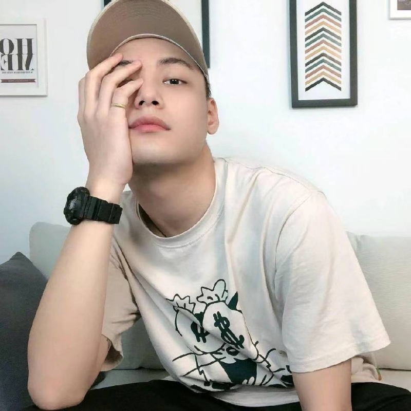 勇敢的第一张照片--烟台相亲服务中心