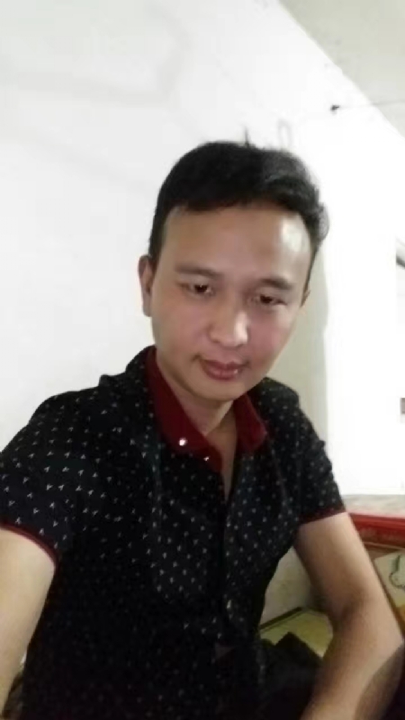 机械师的第一张照片--烟台相亲服务中心