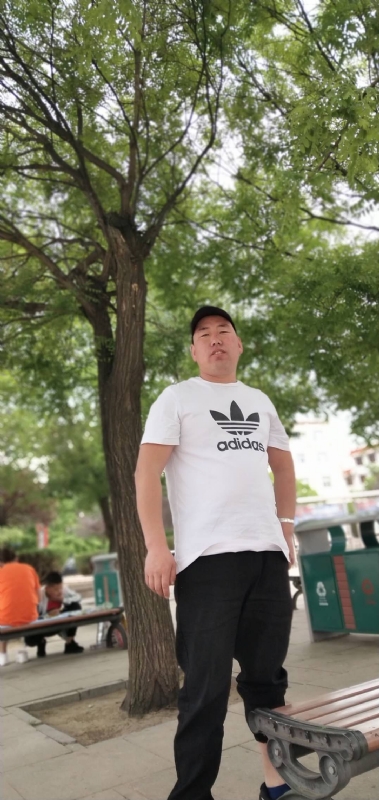 啊包g的第一张照片--烟台相亲服务中心