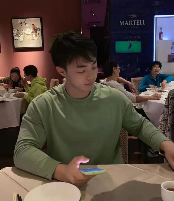 la的第一张照片--烟台相亲服务中心