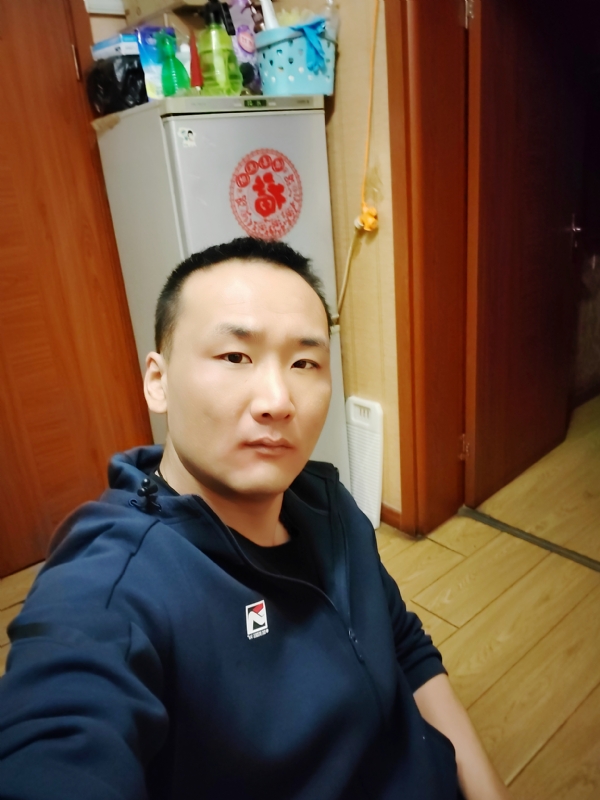 子昂的第一张照片--烟台相亲服务中心