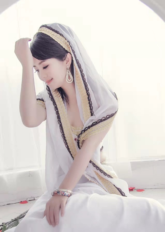 yaoyao的第一张照片--烟台相亲服务中心
