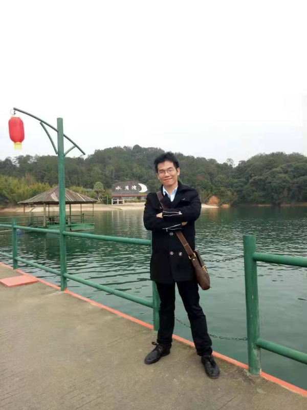 缘分不期而遇的第一张照片--烟台相亲服务中心