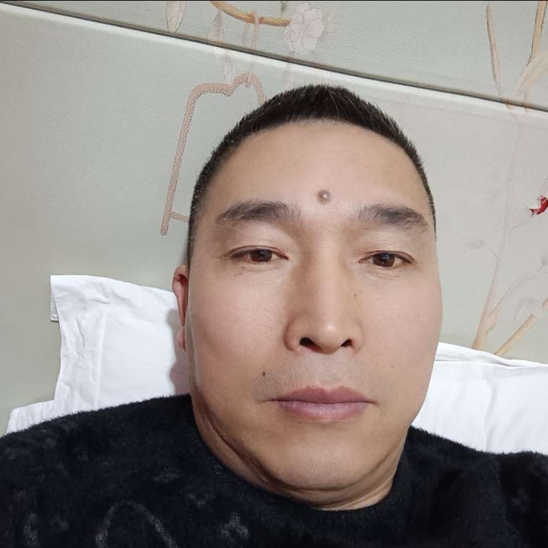 痴情男的第一张照片--烟台相亲服务中心
