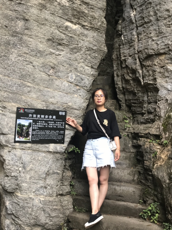 凭实力单身的第一张照片--烟台相亲服务中心