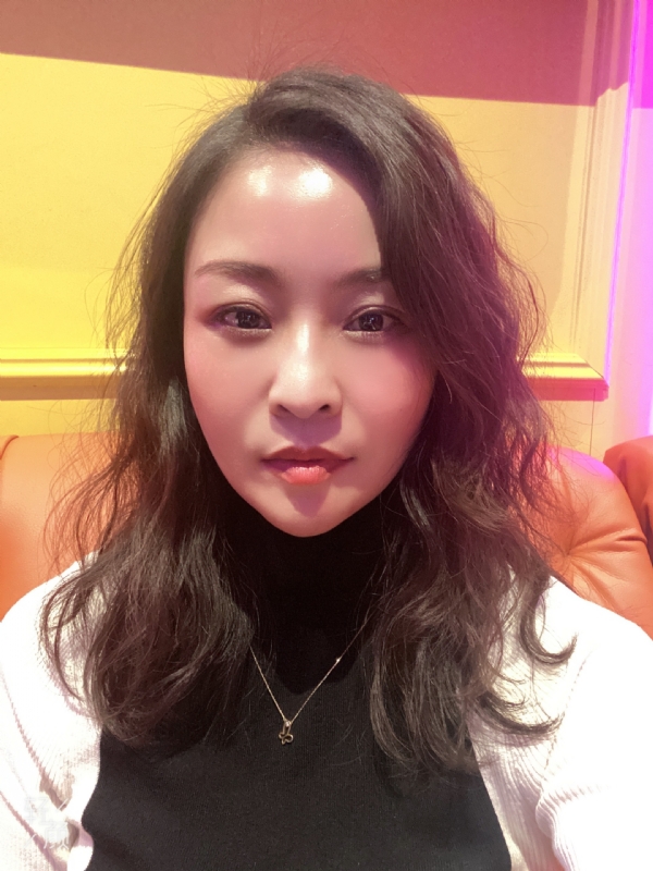 幸福的第一张照片--烟台相亲服务中心
