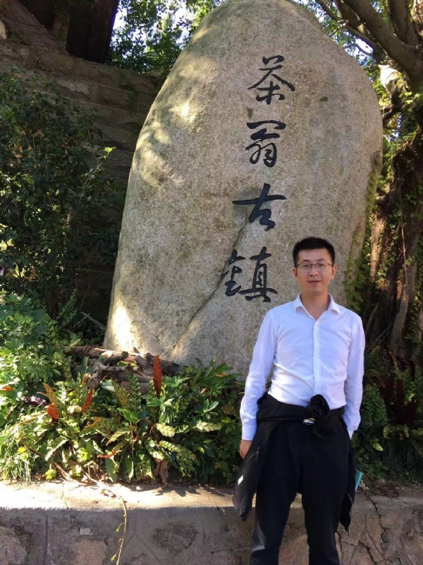 zw的第二张照片--烟台相亲服务中心