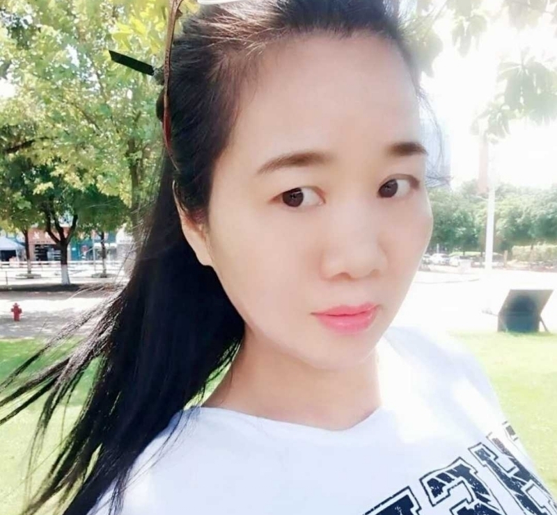 飘雪的第一张照片--烟台相亲服务中心