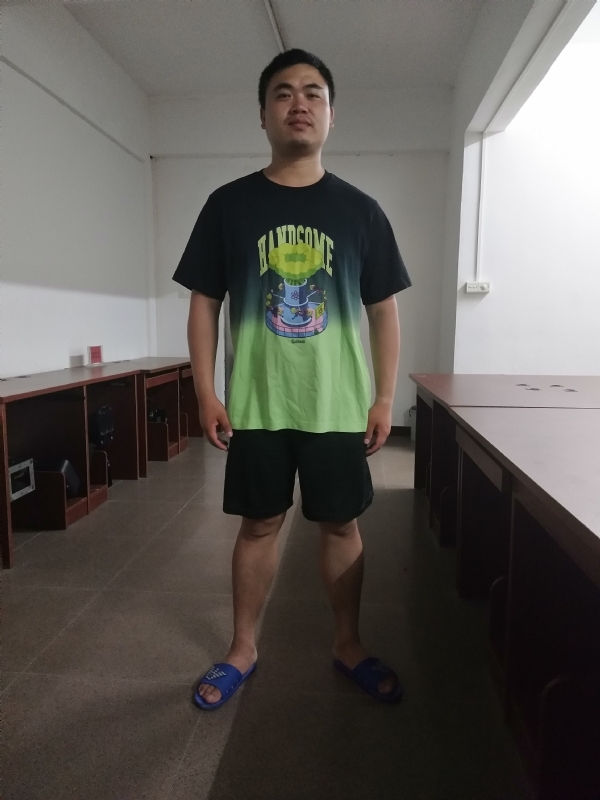 真心实意寻佳人的第一张照片--烟台相亲服务中心