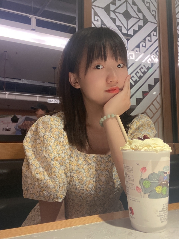 小叶的第一张照片--烟台相亲服务中心