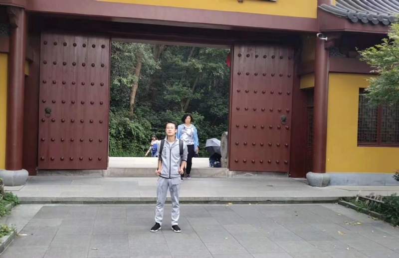 木林森的第一张照片--烟台相亲服务中心