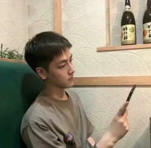 ErikMF的第一张照片--烟台相亲服务中心