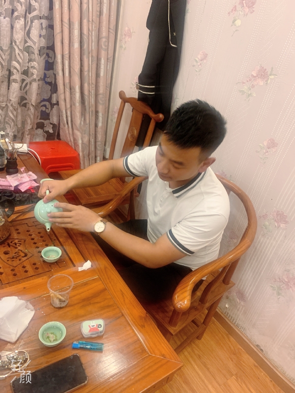 古有风琴的第一张照片--烟台相亲服务中心