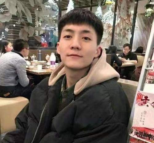 迪迪的第一张照片--烟台相亲服务中心