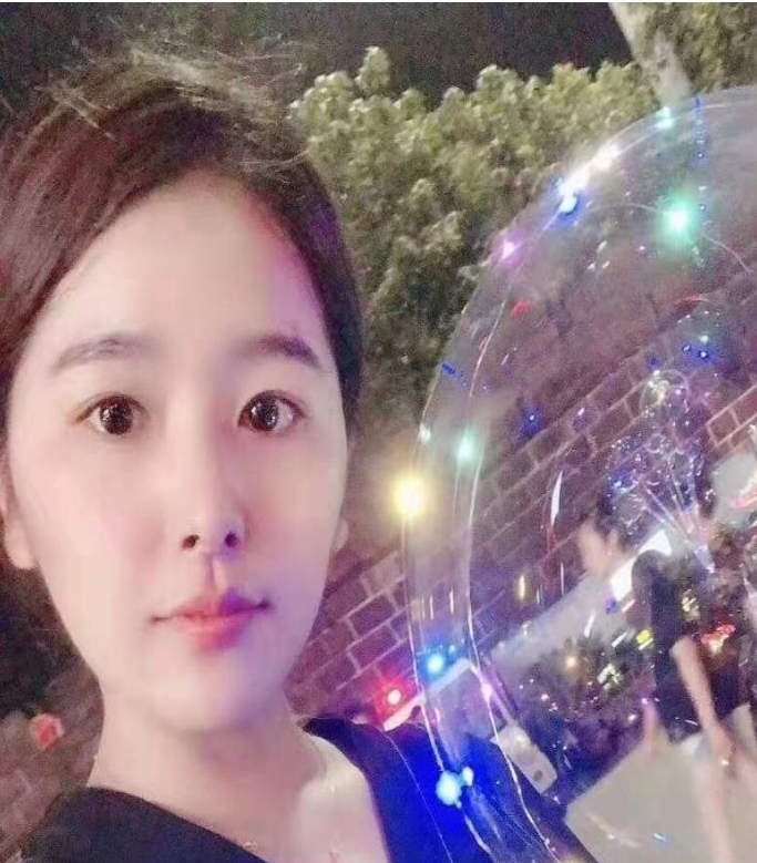 心碎小猪的第一张照片--烟台相亲服务中心