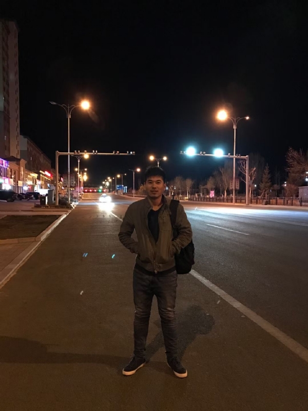 暗里着迷的第一张照片--烟台相亲服务中心