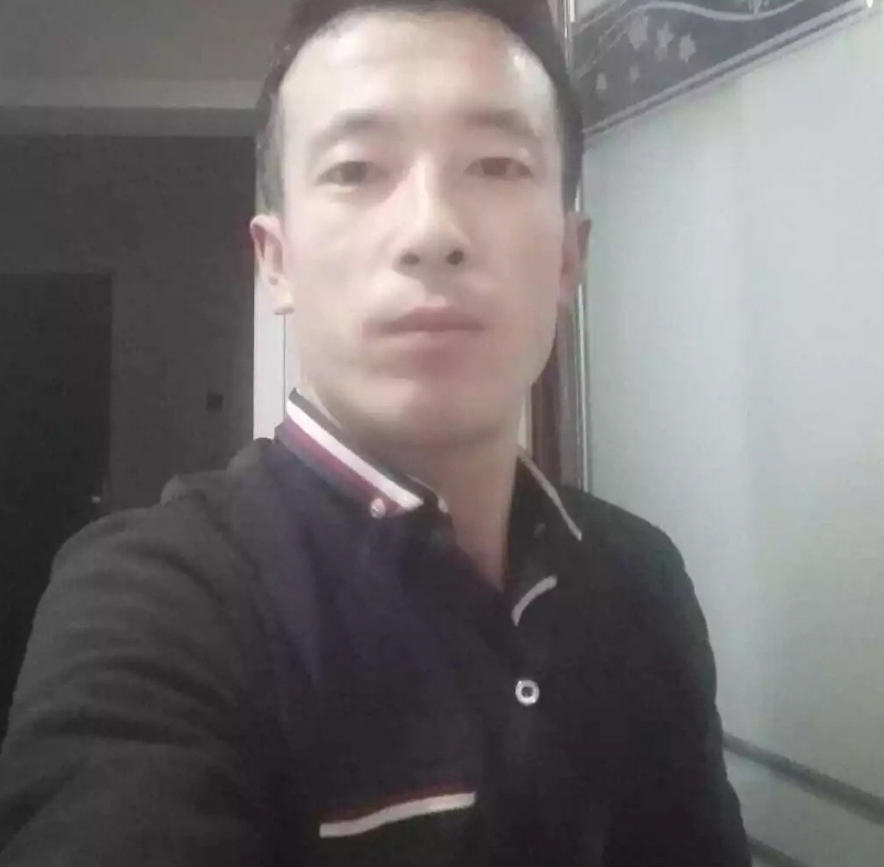 云醉月微眠的第一张照片--烟台相亲服务中心