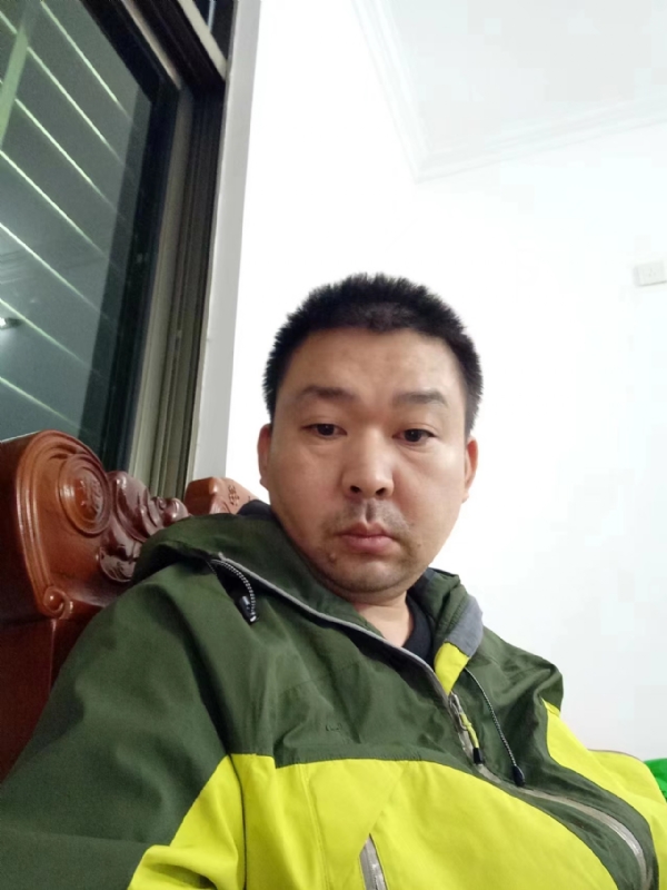 阿汤的第一张照片--烟台相亲服务中心