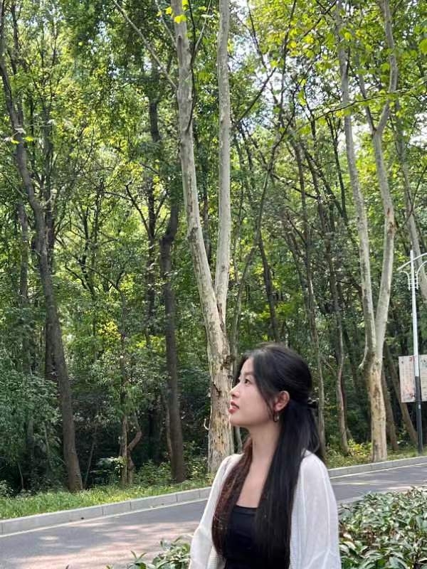 美好生活的第一张照片--烟台相亲服务中心