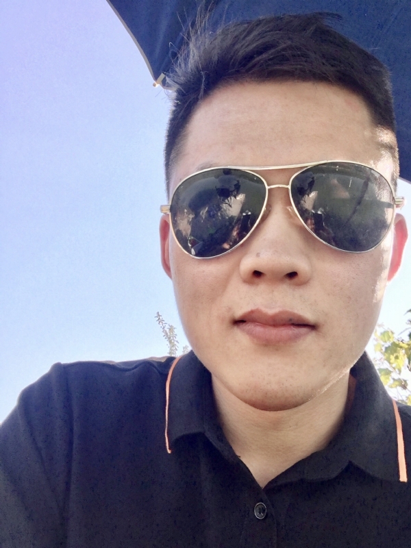 德鹏的第一张照片--烟台相亲服务中心