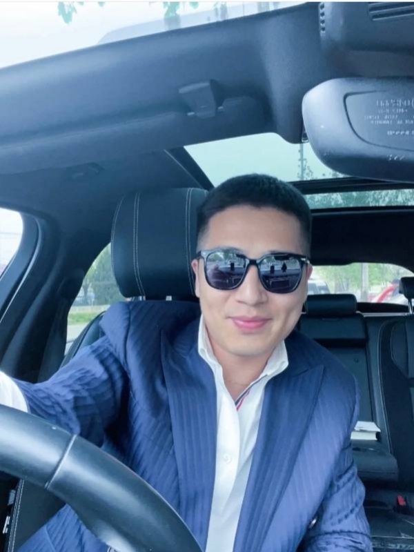 Andy的第一张照片--烟台相亲服务中心