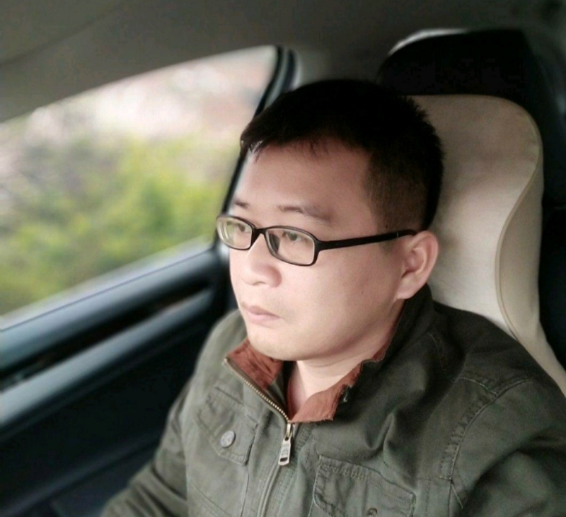 海风吹动你的心的第一张照片--烟台相亲服务中心