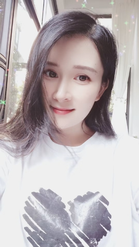 晨曦的第二张照片--烟台相亲服务中心