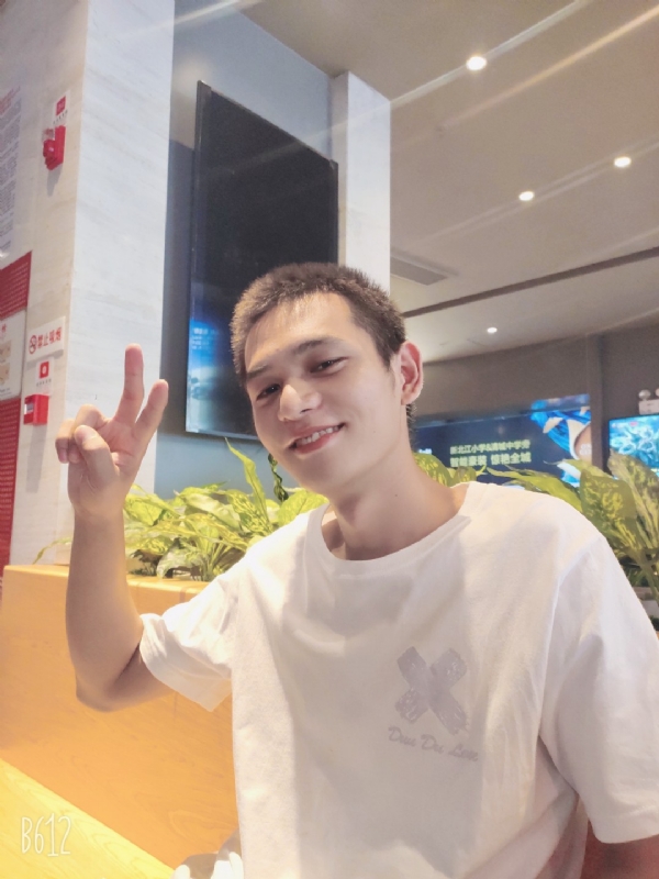 红红火火恍恍惚惚的第二张照片--烟台相亲服务中心