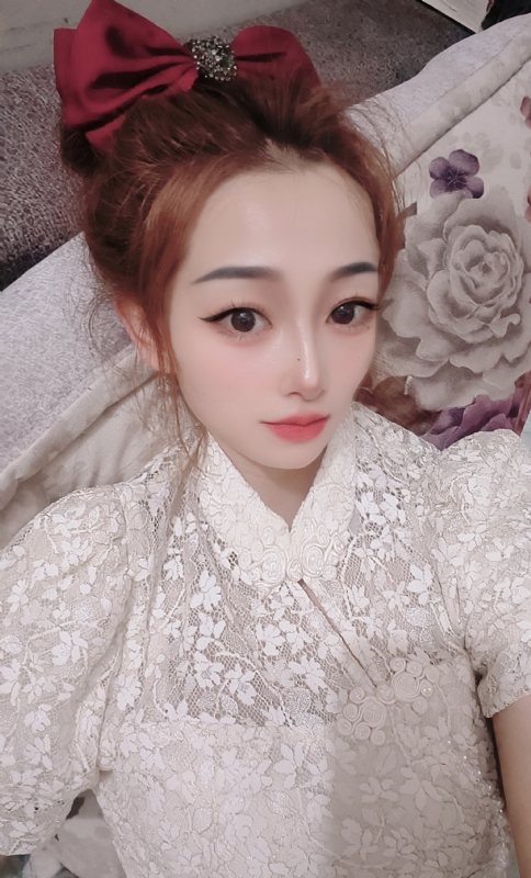 有缘千里来相会的第一张照片--烟台相亲服务中心